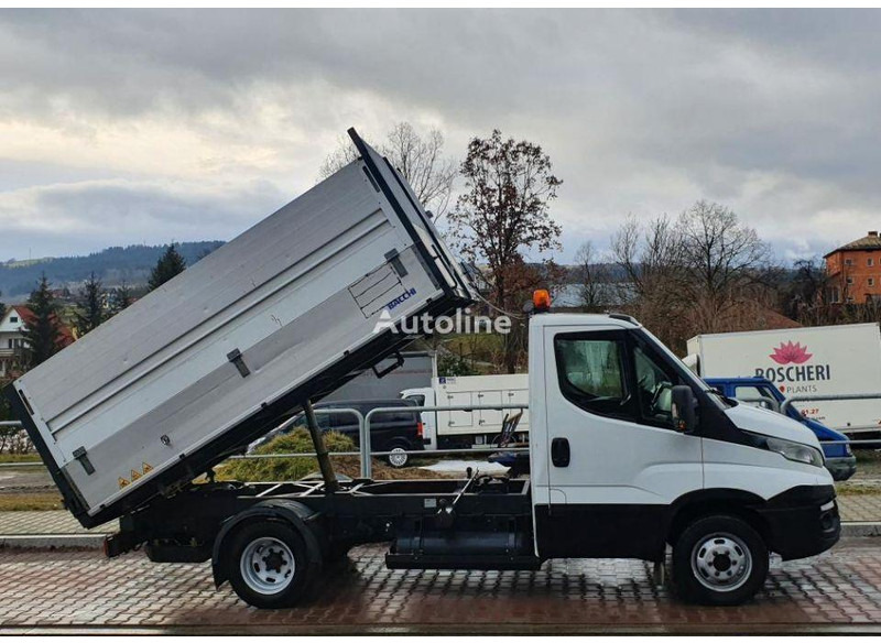 Xe ben nhỏ Iveco Daily 35c-14 3 way tipper BENZIN: hình 7