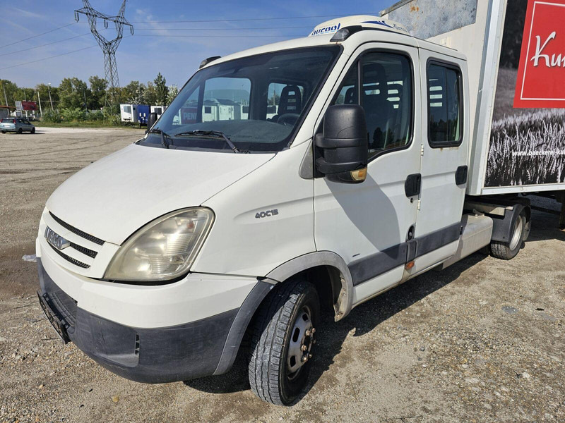 Iveco Daily 40 C 15 double cabine - BE Mini Trekker - SZM - 3.5t - Xe đầu kéo mini, Xe tải van: hình 3 Iveco Daily 40 C 15 double cabine - BE Mini Trekker - SZM - 3.5t - Xe đầu kéo mini, Xe tải van: hình 3