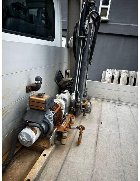 Iveco Daily 70C17 - Car transporter + crane - Xe tải chuyên chở tự động: hình 5 Iveco Daily 70C17 - Car transporter + crane - Xe tải chuyên chở tự động: hình 5