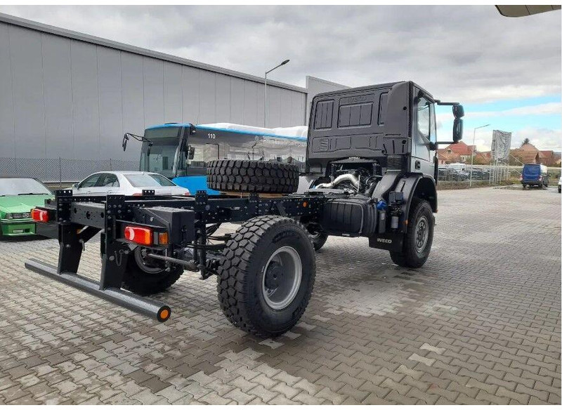 Iveco EuroCargo ML150E28WS - Xe tải khung gầm: hình 5 Iveco EuroCargo ML150E28WS - Xe tải khung gầm: hình 5