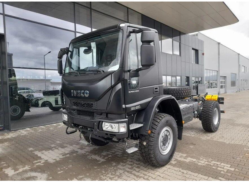 Iveco EuroCargo ML150E28WS - Xe tải khung gầm: hình 1 Iveco EuroCargo ML150E28WS - Xe tải khung gầm: hình 1