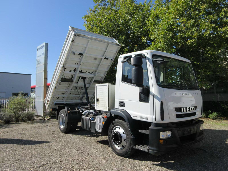 Iveco Eurocargo 120E25 - 3 way tipper - Xe ben: hình 2 Iveco Eurocargo 120E25 - 3 way tipper - Xe ben: hình 2