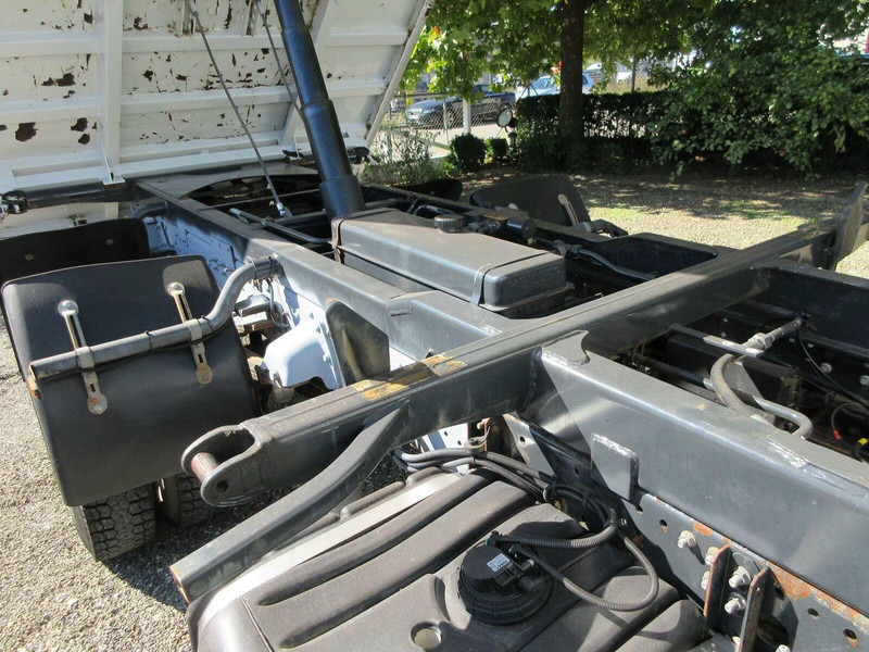 Iveco Eurocargo 120E25 - 3 way tipper - Xe ben: hình 5 Iveco Eurocargo 120E25 - 3 way tipper - Xe ben: hình 5