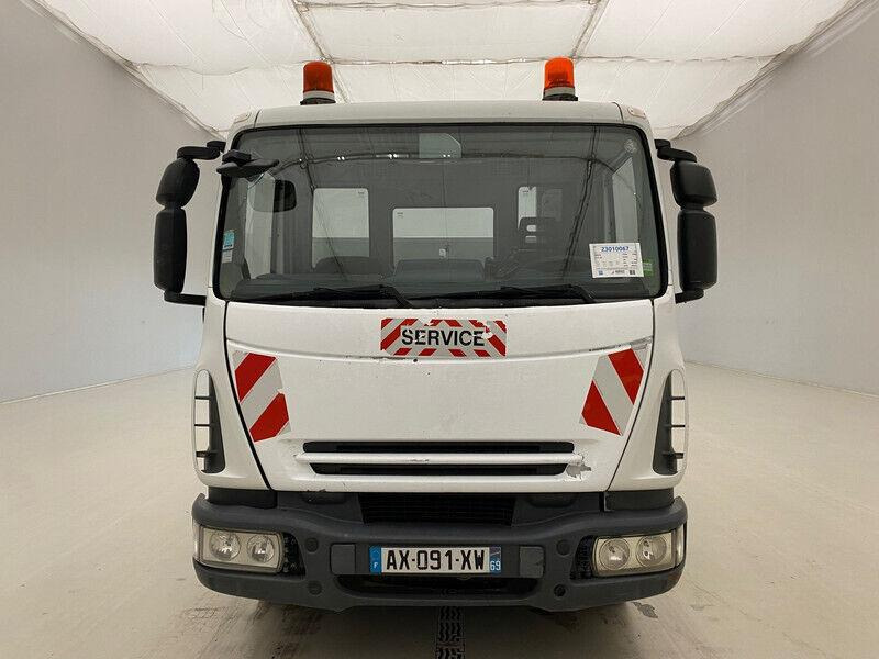 Iveco Eurocargo 75E18 - Xe tải thùng lửng/ Phẳng, Xe cẩu tự hành: hình 5 Iveco Eurocargo 75E18 - Xe tải thùng lửng/ Phẳng, Xe cẩu tự hành: hình 5
