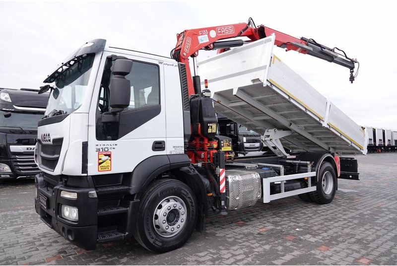 Iveco STRALIS / 310 / 4x2 /WYWROTKA - 5,3 M / HDS FASSI 135 - 8 M / E - Xe ben: hình 2 Iveco STRALIS / 310 / 4x2 /WYWROTKA - 5,3 M / HDS FASSI 135 - 8 M / E - Xe ben: hình 2