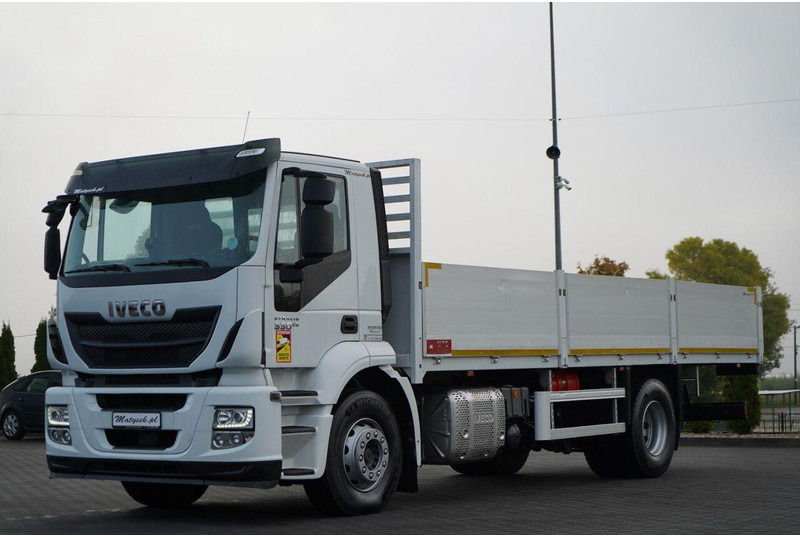 Iveco STRALIS 330 / SKRZYNIOWY- 7,4 M / 4 x 2 / EURO 6 - Xe tải thùng lửng/ Phẳng: hình 2 Iveco STRALIS 330 / SKRZYNIOWY- 7,4 M / 4 x 2 / EURO 6 - Xe tải thùng lửng/ Phẳng: hình 2