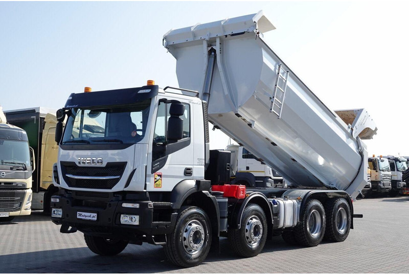 Iveco STRALIS X-WAY 480 / 8x4 / WYWROTKA TYLNOZSYP + HYDROKLAPA / OPON - Xe ben: hình 1 Iveco STRALIS X-WAY 480 / 8x4 / WYWROTKA TYLNOZSYP + HYDROKLAPA / OPON - Xe ben: hình 1