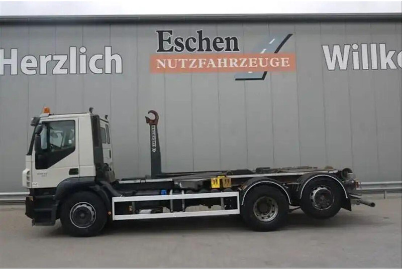 Iveco Stralis 260 - Hook lift truck - Xe tải nâng móc: hình 3 Iveco Stralis 260 - Hook lift truck - Xe tải nâng móc: hình 3