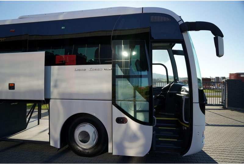 Xe đò MAN LION’S COACH R07 / EURO 6 / 12 METRÓW / SPROWADZONY /: hình 12 Xe đò MAN LION’S COACH R07 / EURO 6 / 12 METRÓW / SPROWADZONY /: hình 12