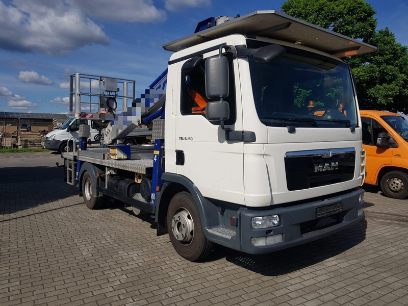 MAN TGL 8.150 22M Multitel - Xe tải thùng lửng/ Phẳng, Xe cẩu tự hành: hình 3 MAN TGL 8.150 22M Multitel - Xe tải thùng lửng/ Phẳng, Xe cẩu tự hành: hình 3