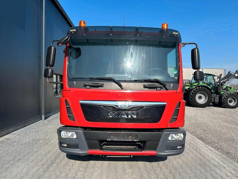 MAN TGL 8.180 - Vacuum truck - Xe tải chân không: hình 5 MAN TGL 8.180 - Vacuum truck - Xe tải chân không: hình 5