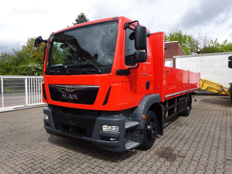 MAN TGM 15.250 Flatbed - Xe tải thùng lửng/ Phẳng: hình 2 MAN TGM 15.250 Flatbed - Xe tải thùng lửng/ Phẳng: hình 2