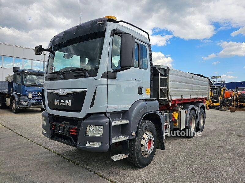 MAN TGS 26.440 - 3 way tipper - Xe ben: hình 1 MAN TGS 26.440 - 3 way tipper - Xe ben: hình 1