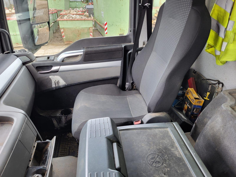 MAN TGS 26.440 6 X4 Gergen TAK 25 TD - Xe tải chở thùng nhỏ: hình 5 MAN TGS 26.440 6 X4 Gergen TAK 25 TD - Xe tải chở thùng nhỏ: hình 5