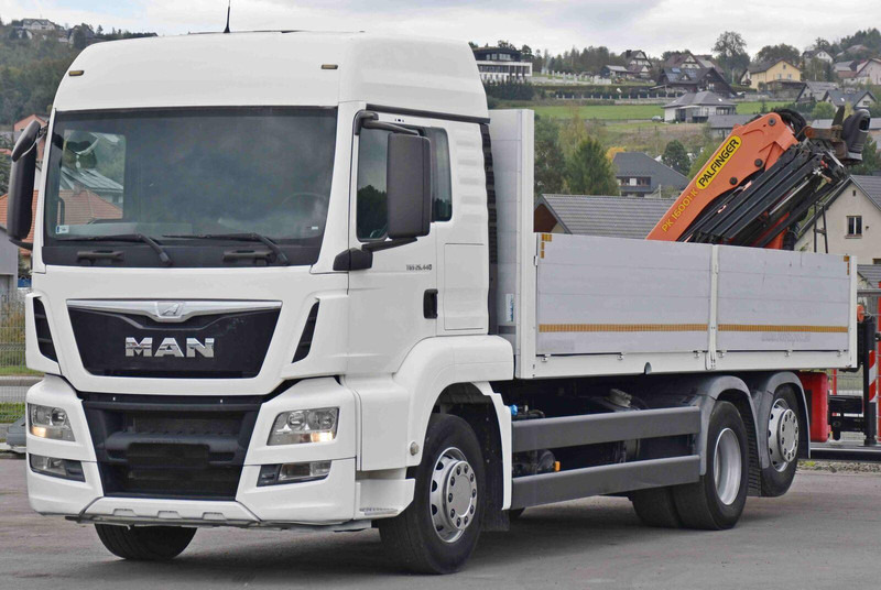 MAN TGS 26.440 * PRITSCHE 6,90 m + PK 16001 - K - Xe tải thùng lửng/ Phẳng, Xe cẩu tự hành: hình 4 MAN TGS 26.440 * PRITSCHE 6,90 m + PK 16001 - K - Xe tải thùng lửng/ Phẳng, Xe cẩu tự hành: hình 4
