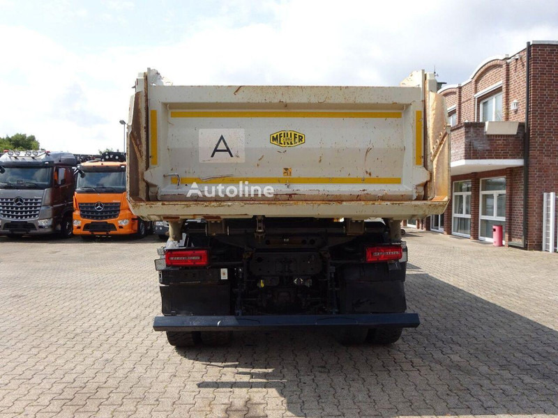 MAN TGS 35.470 - 3 way tipper 8x4 - Xe ben: hình 3 MAN TGS 35.470 - 3 way tipper 8x4 - Xe ben: hình 3