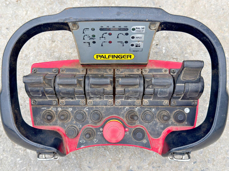 Cho thuê MAN TGX 26.440 * PK 41002-EH + FUNK + Anhänger*TOP MAN TGX 26.440 * PK 41002-EH + FUNK + Anhänger*TOP: hình 13 Cho thuê MAN TGX 26.440 * PK 41002-EH + FUNK + Anhänger*TOP MAN TGX 26.440 * PK 41002-EH + FUNK + Anhänger*TOP: hình 13