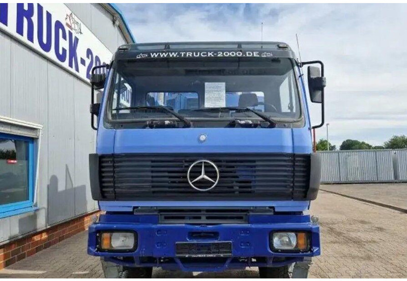 Mercedes-Benz 1831 4x4 Betonvágó - Máy nhựa đường: hình 4 Mercedes-Benz 1831 4x4 Betonvágó - Máy nhựa đường: hình 4