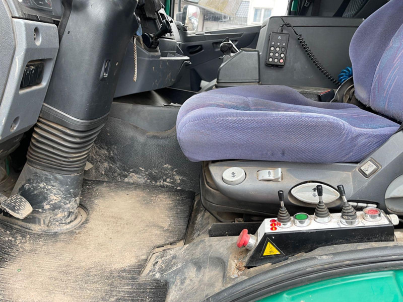 Mercedes-Benz 1833 Absetzkipper Bluetec 5 Klima 2 Hand Orig Km - Xe chở container/ Xe tải hoán đổi thân, Xe cẩu tự hành: hình 4 Mercedes-Benz 1833 Absetzkipper Bluetec 5 Klima 2 Hand Orig Km - Xe chở container/ Xe tải hoán đổi thân, Xe cẩu tự hành: hình 4