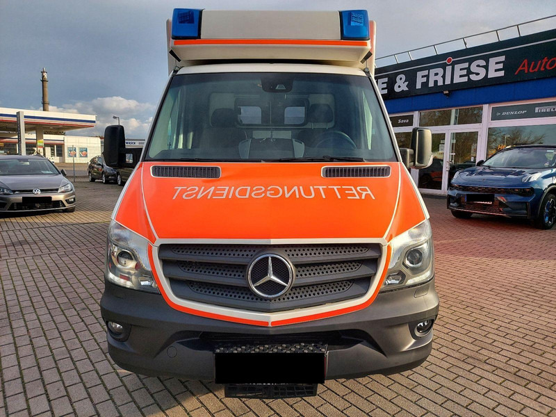 Mercedes-Benz 519 CDI Ambulance - Xe cứu thương: hình 1 Mercedes-Benz 519 CDI Ambulance - Xe cứu thương: hình 1