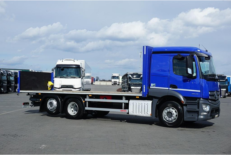 Mercedes-Benz ACTROS / 2543 / ACC / E 6 / PEŁNY ADR / PLATFORMA / ZAWIESIE POD - Xe tải thùng lửng/ Phẳng: hình 4 Mercedes-Benz ACTROS / 2543 / ACC / E 6 / PEŁNY ADR / PLATFORMA / ZAWIESIE POD - Xe tải thùng lửng/ Phẳng: hình 4