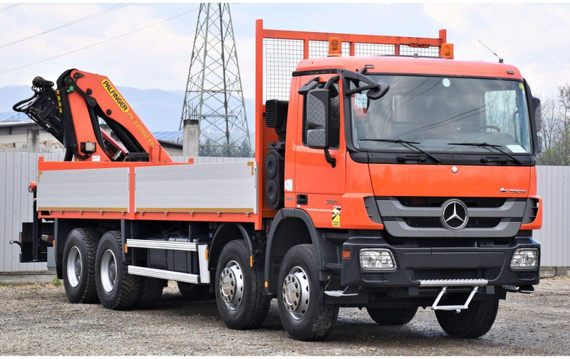 Mercedes-Benz ACTROS 3241 - Xe tải thùng lửng/ Phẳng, Xe cẩu tự hành: hình 3 Mercedes-Benz ACTROS 3241 - Xe tải thùng lửng/ Phẳng, Xe cẩu tự hành: hình 3