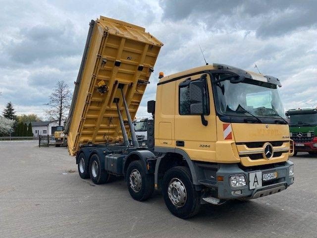 Mercedes-Benz ACTROS 3244 MP3 - Xe ben: hình 2 Mercedes-Benz ACTROS 3244 MP3 - Xe ben: hình 2