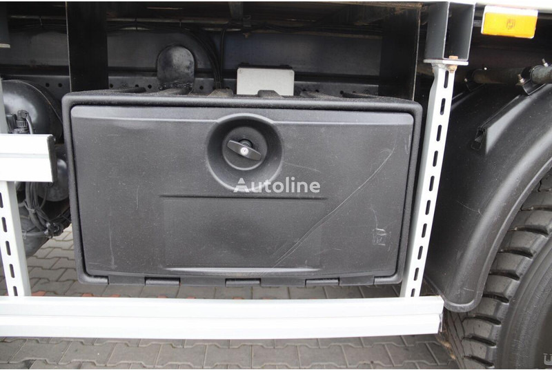 Xe tải thùng lửng/ Phẳng, Xe cẩu tự hành Mercedes-Benz ACTROS 3336: hình 19