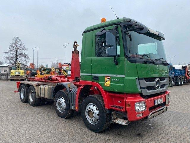 Mercedes-Benz ACTROS 4144 - Xe tải nâng móc: hình 4 Mercedes-Benz ACTROS 4144 - Xe tải nâng móc: hình 4