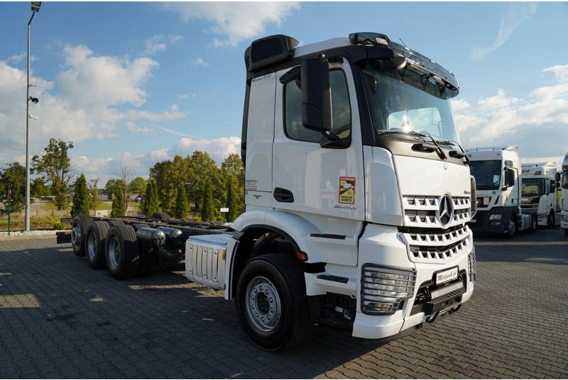 Mercedes-Benz AROCS 3248 / 8X4 / TRIDEM / RAMA POD ZABUDOWE 8 M / OŚ SKRETNA I - Xe tải khung gầm: hình 2 Mercedes-Benz AROCS 3248 / 8X4 / TRIDEM / RAMA POD ZABUDOWE 8 M / OŚ SKRETNA I - Xe tải khung gầm: hình 2