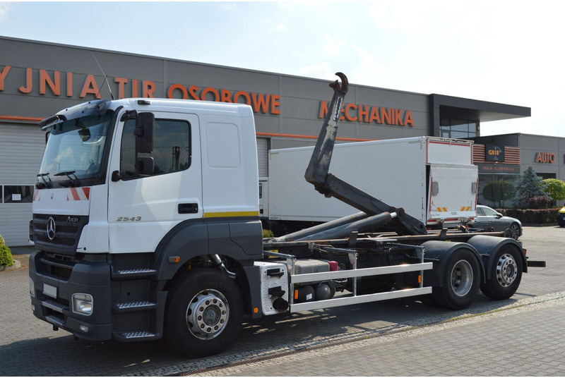Mercedes-Benz AXOR 2543 HOOK JANCO HS20 14T KLIMA WEBASTO Bed Steering Axle Au - Xe tải nâng móc: hình 2 Mercedes-Benz AXOR 2543 HOOK JANCO HS20 14T KLIMA WEBASTO Bed Steering Axle Au - Xe tải nâng móc: hình 2
