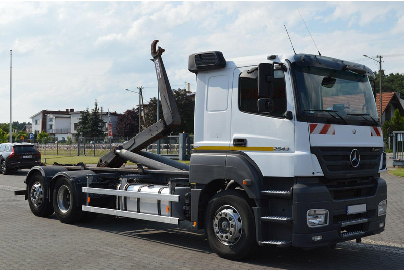 Mercedes-Benz AXOR 2543 HOOK JANCO HS20 14T KLIMA WEBASTO Bed Steering Axle Au - Xe tải nâng móc: hình 5 Mercedes-Benz AXOR 2543 HOOK JANCO HS20 14T KLIMA WEBASTO Bed Steering Axle Au - Xe tải nâng móc: hình 5