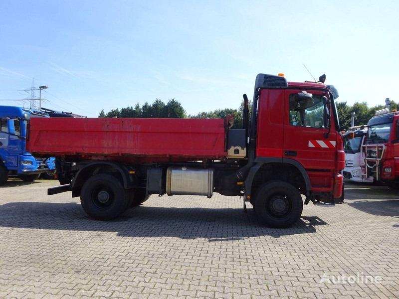 Mercedes-Benz Actros 1832 - 3 way tipper - Xe ben: hình 3 Mercedes-Benz Actros 1832 - 3 way tipper - Xe ben: hình 3