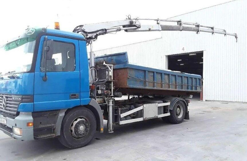 Mercedes-Benz Actros 1835 - Xe tải thùng lửng/ Phẳng, Xe cẩu tự hành: hình 1 Mercedes-Benz Actros 1835 - Xe tải thùng lửng/ Phẳng, Xe cẩu tự hành: hình 1