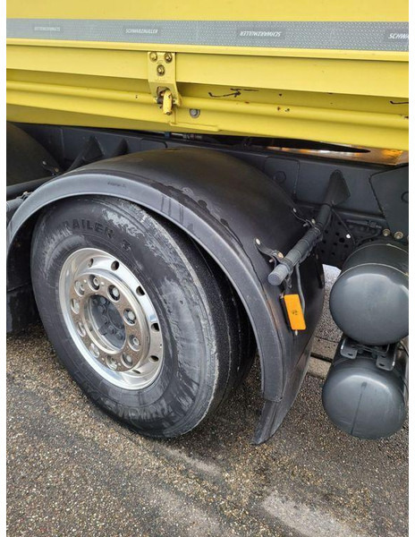 Mercedes-Benz Actros 2551 - Xe ben: hình 5 Mercedes-Benz Actros 2551 - Xe ben: hình 5