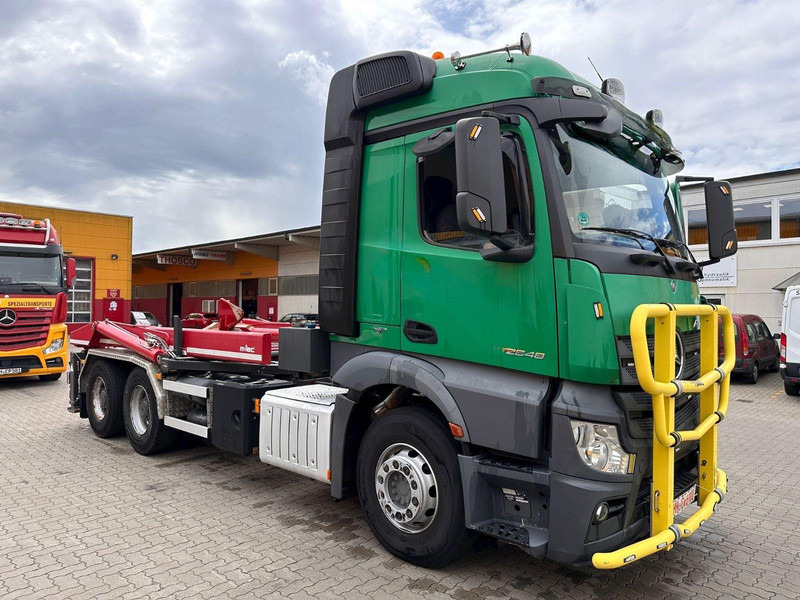 Mercedes-Benz Actros 4 3 Achser BM 963 2648 OM471 6x4 Fg - Xe tải nâng móc, Xe cẩu tự hành: hình 1 Mercedes-Benz Actros 4 3 Achser BM 963 2648 OM471 6x4 Fg - Xe tải nâng móc, Xe cẩu tự hành: hình 1