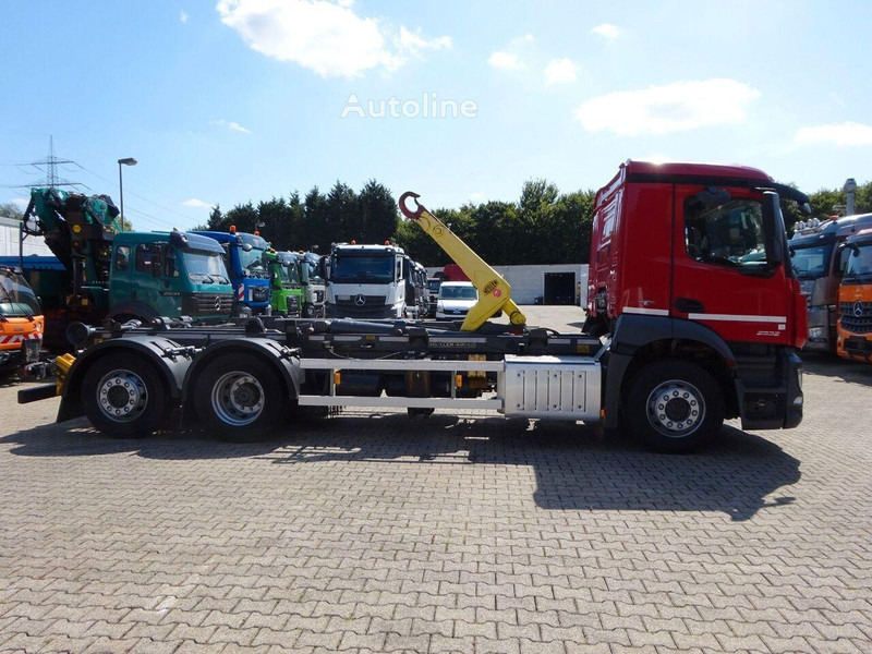 Mercedes-Benz Antos 2532 - Hook lift truck - Xe tải nâng móc: hình 5 Mercedes-Benz Antos 2532 - Hook lift truck - Xe tải nâng móc: hình 5