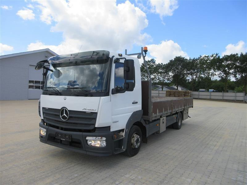 Mercedes-Benz Atego 1224 LNR - Xe tải thùng lửng/ Phẳng, Xe cẩu tự hành: hình 2 Mercedes-Benz Atego 1224 LNR - Xe tải thùng lửng/ Phẳng, Xe cẩu tự hành: hình 2