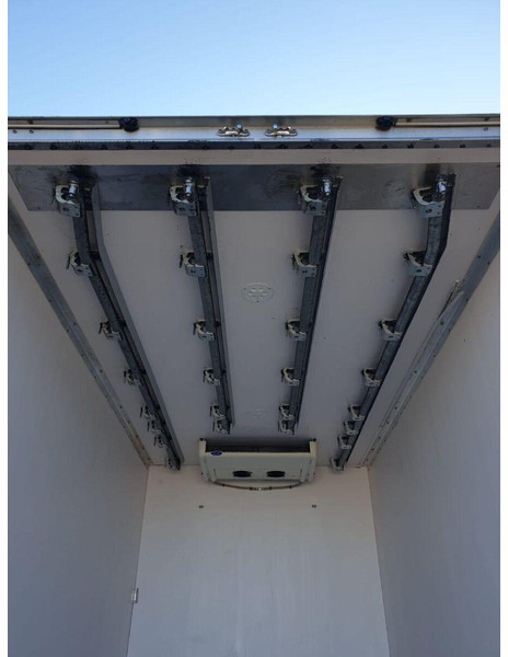 Xe tải đông lạnh Mercedes-Benz Atego 816 EURO 6 HOOK REFRIGERATOR ROHRBAHNEN: hình 7 Xe tải đông lạnh Mercedes-Benz Atego 816 EURO 6 HOOK REFRIGERATOR ROHRBAHNEN: hình 7