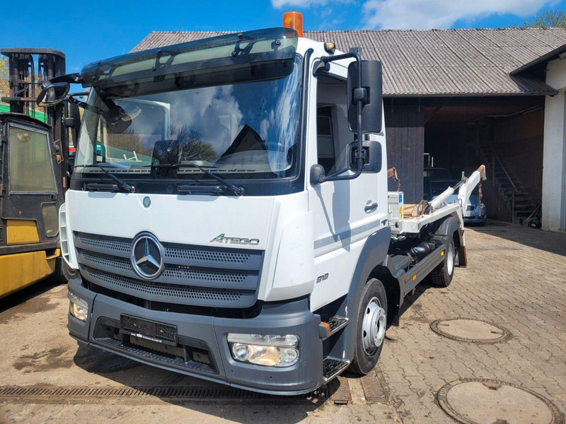 Mercedes-Benz Atego 818 Skip loader - Xe tải chở thùng nhỏ: hình 1 Mercedes-Benz Atego 818 Skip loader - Xe tải chở thùng nhỏ: hình 1