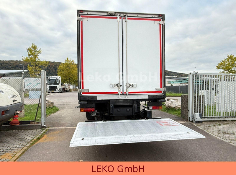 Mercedes-Benz Axor 1824 - Xe tải đông lạnh: hình 4 Mercedes-Benz Axor 1824 - Xe tải đông lạnh: hình 4