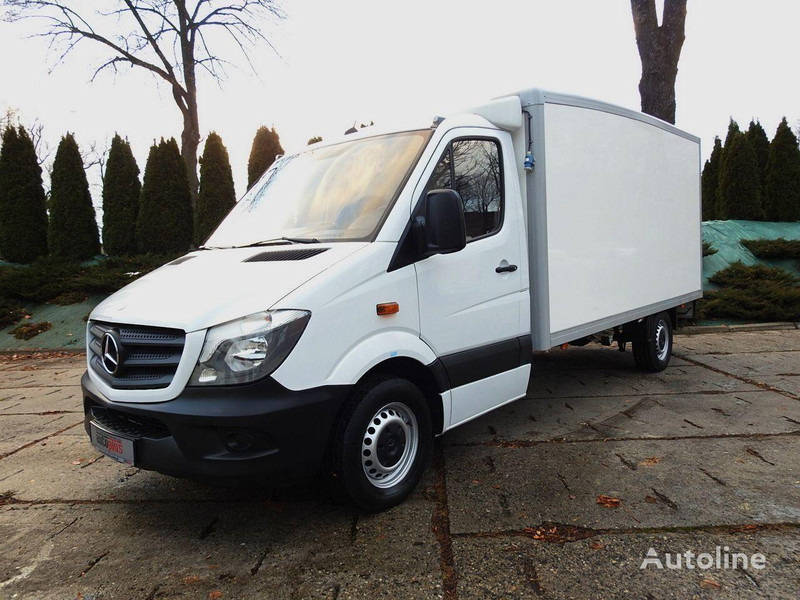 Mercedes-Benz SPRINTER 313 Izotermes - Xe tải đông lạnh: hình 2 Mercedes-Benz SPRINTER 313 Izotermes - Xe tải đông lạnh: hình 2