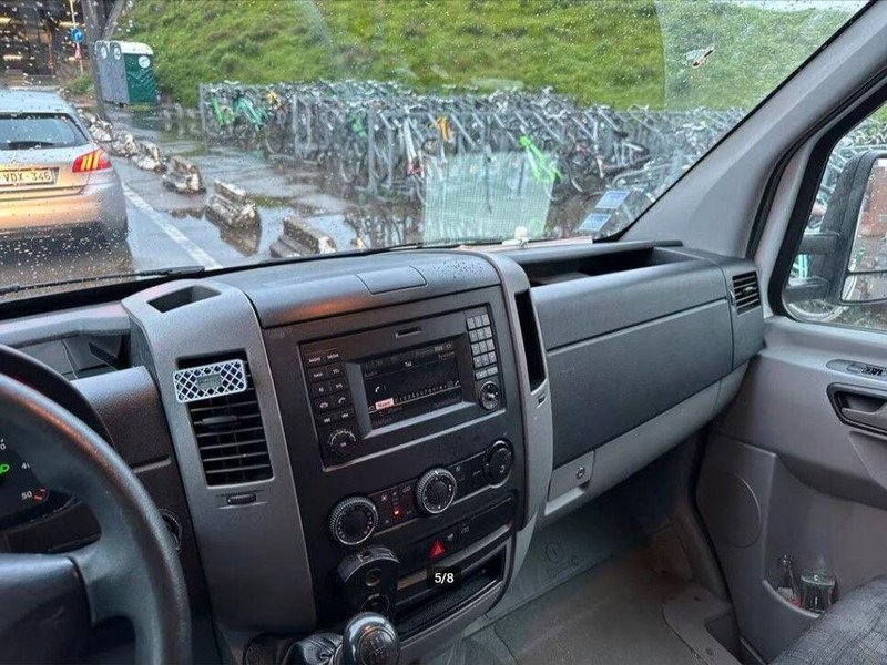 Mercedes-Benz Sprinter Koffer + Tail lift - Xe tải nhỏ thùng kín: hình 4 Mercedes-Benz Sprinter Koffer + Tail lift - Xe tải nhỏ thùng kín: hình 4