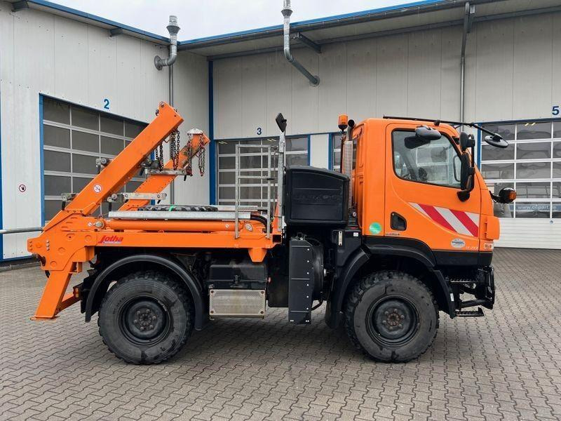 Mercedes-Benz Unimog U 20 4x4 Skip loader - Xe tải chở thùng nhỏ: hình 5 Mercedes-Benz Unimog U 20 4x4 Skip loader - Xe tải chở thùng nhỏ: hình 5