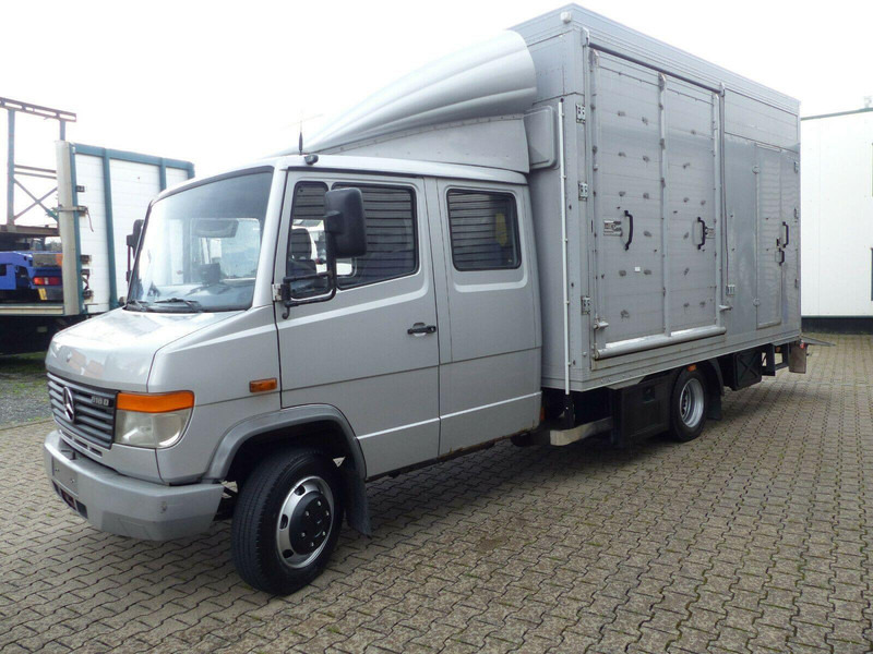 Mercedes-Benz Vario 818 Doka horse transporter + Tail lift - Xe tải chở ngựa: hình 3 Mercedes-Benz Vario 818 Doka horse transporter + Tail lift - Xe tải chở ngựa: hình 3