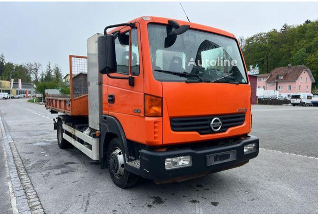 Nissan Atleon 80.19 - Hook lift truck+tipper - Xe tải nâng móc: hình 4 Nissan Atleon 80.19 - Hook lift truck+tipper - Xe tải nâng móc: hình 4