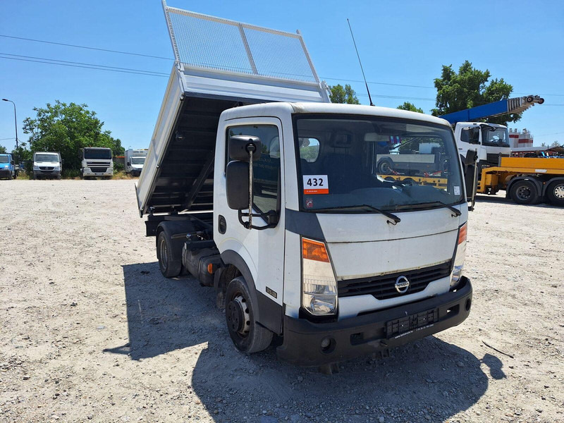 Nissan Cabstar 2,5 TDi - 3 sided Tipper - Xe ben nhỏ: hình 1 Nissan Cabstar 2,5 TDi - 3 sided Tipper - Xe ben nhỏ: hình 1