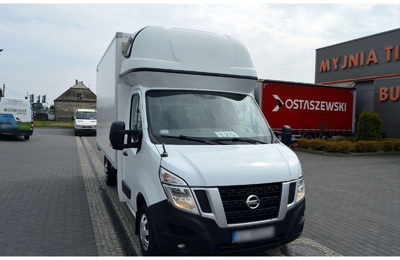 Nissan NV400 Container, Hen House, Registered - Xe tải nhỏ thùng kín: hình 5 Nissan NV400 Container, Hen House, Registered - Xe tải nhỏ thùng kín: hình 5