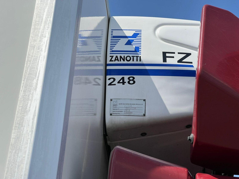 Xe tải đông lạnh Renault D 18 250 DTI 18T REFRIGERATOR + LIFT: hình 16