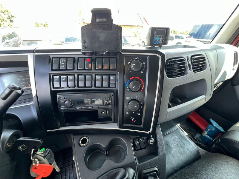 Xe tải đông lạnh Renault D 18 250 DTI 18T REFRIGERATOR + LIFT: hình 18